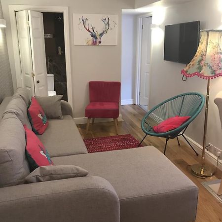 2 Bed, Ground Floor Bijou Georgian City Apartment Bath Ngoại thất bức ảnh