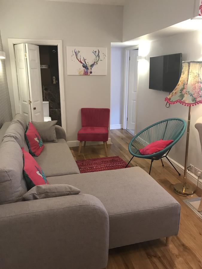 2 Bed, Ground Floor Bijou Georgian City Apartment Bath Ngoại thất bức ảnh