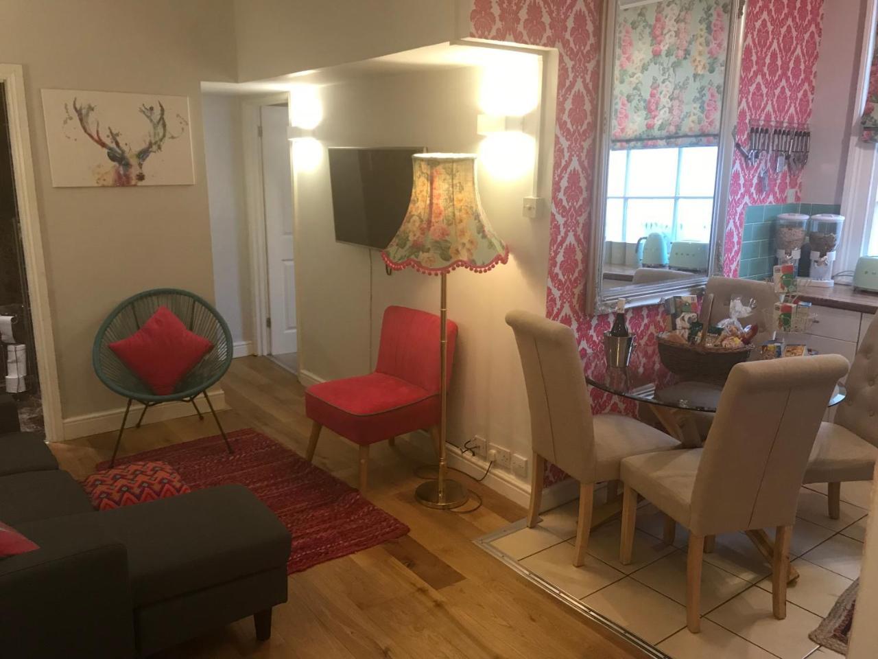 2 Bed, Ground Floor Bijou Georgian City Apartment Bath Ngoại thất bức ảnh